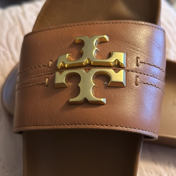 Like new Tory Burch slides! - Picture 4 of 5